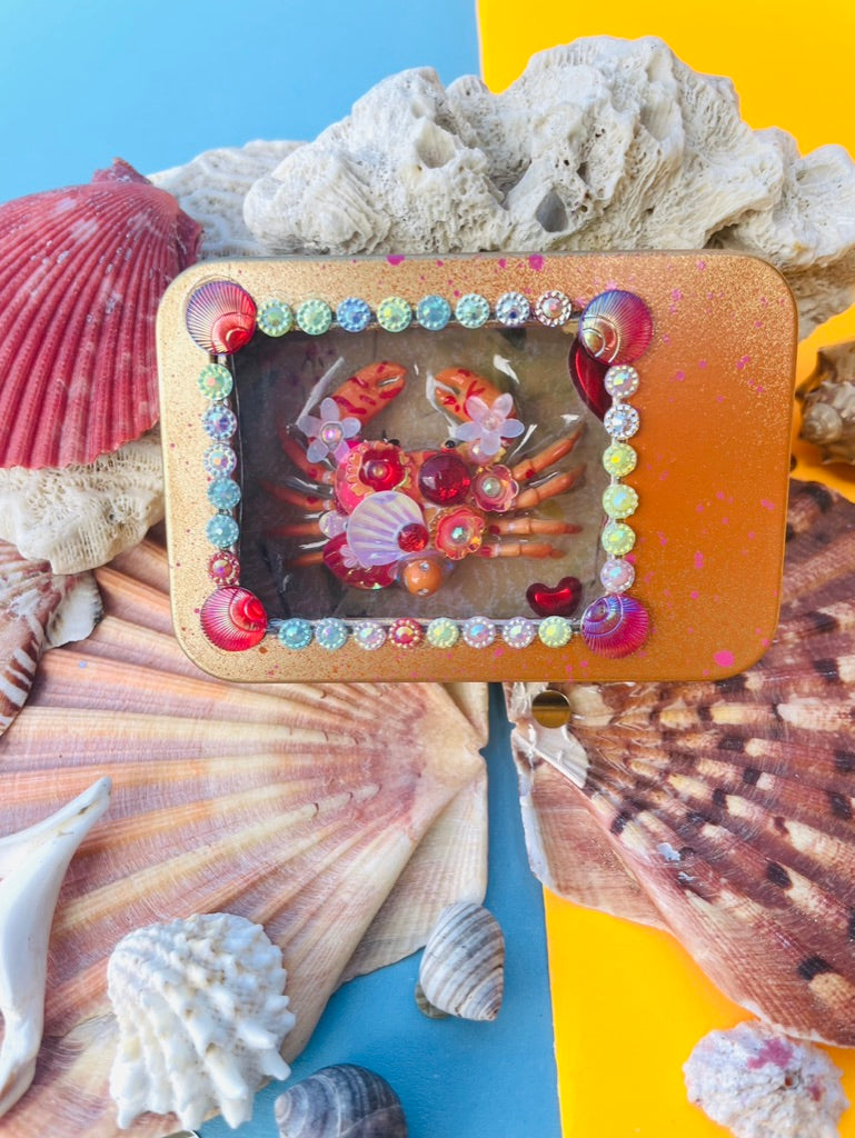 Boîte de Curiosité Fantastique - Création Originale Artisanale - Crabe "Des Kelps miniatures"