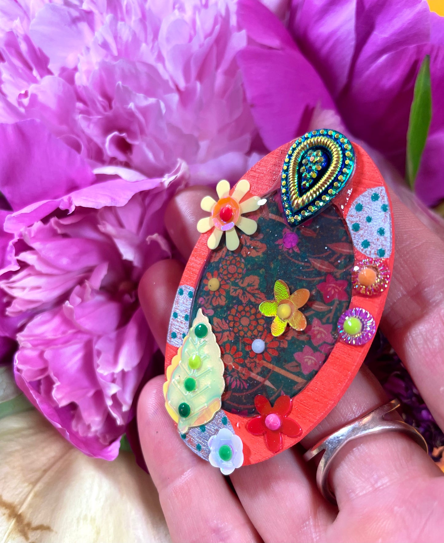 Magnet Poétique "Lily était une fois" - "Talisman Nomade" - Collection 2025