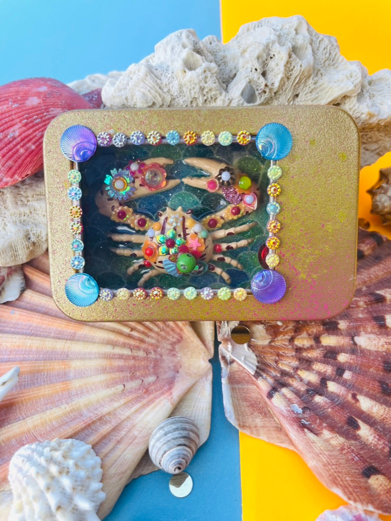 Boîte de Curiosité Fantastique - Création Originale Artisanale - Crabe "Complice des Sirènes"
