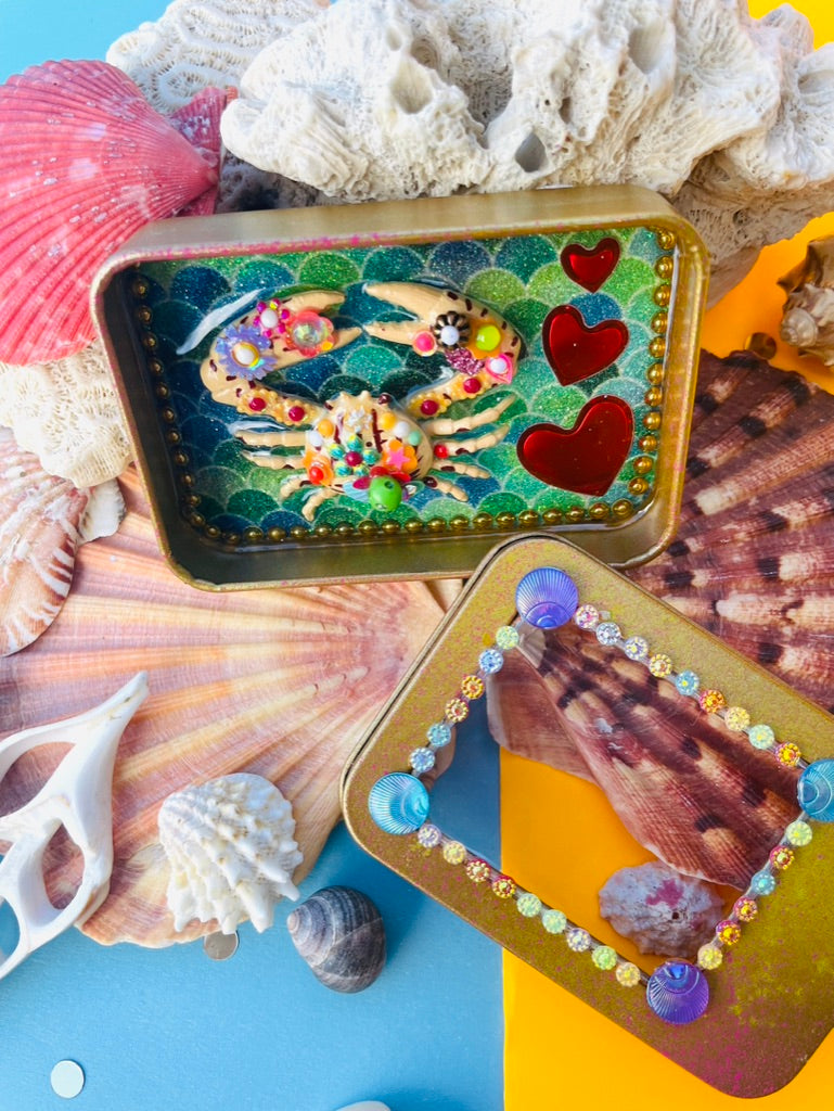 Boîte de Curiosité Fantastique - Création Originale Artisanale - Crabe "Complice des Sirènes"