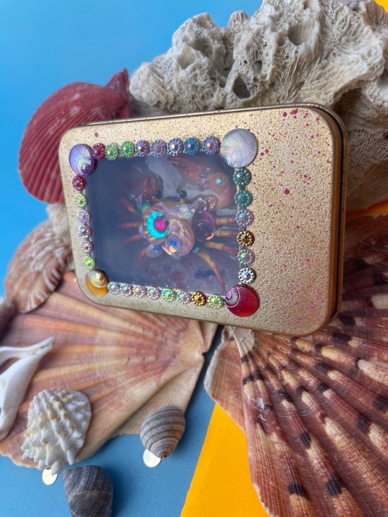 Boîte de Curiosité Fantastique - Création Originale Artisanale - Crabe "Des derniers Rivages"