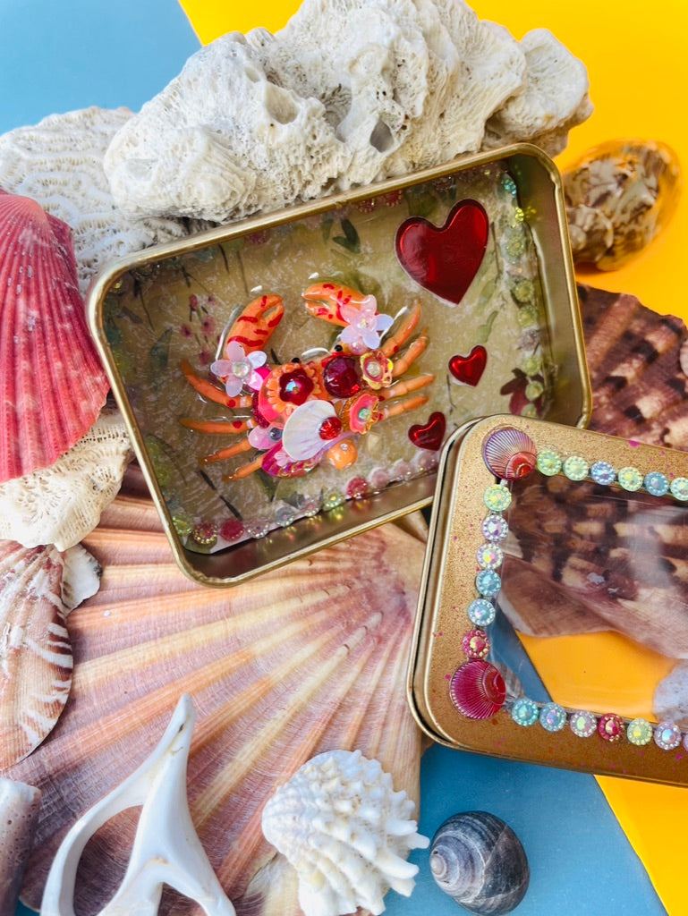 Boîte de Curiosité Fantastique - Création Originale Artisanale - Crabe "Des Kelps miniatures"