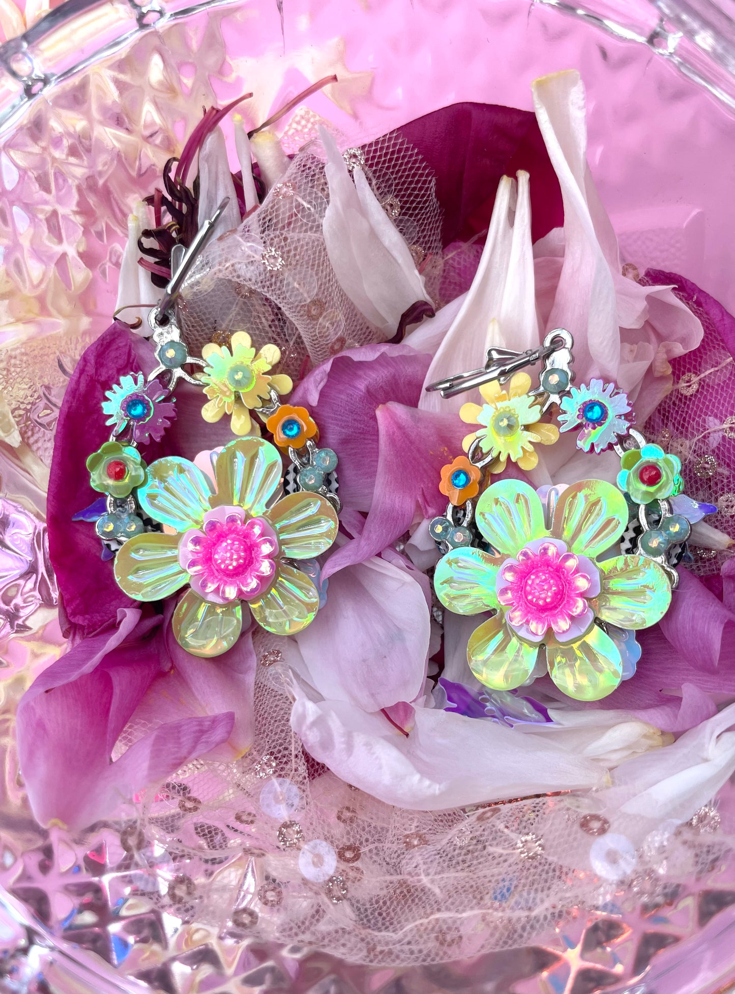 Boucles d’oreilles féériques et légères – "Jardin & Damier" - Collection Été 2025