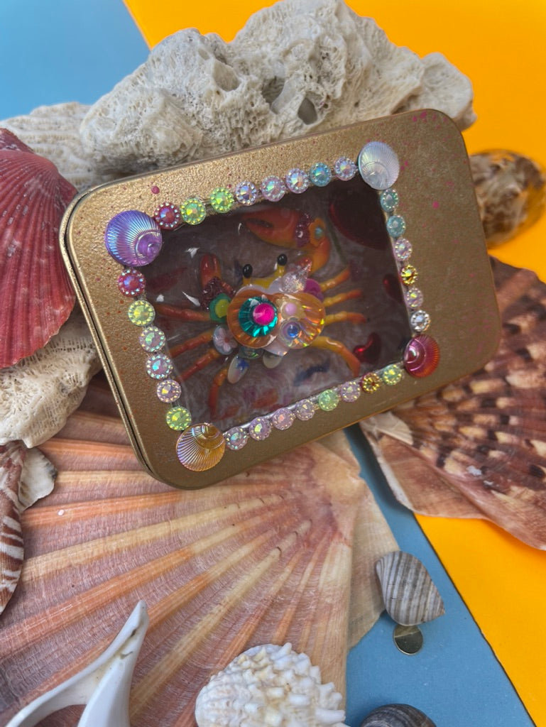 Boîte de Curiosité Fantastique - Création Originale Artisanale - Crabe "Des derniers Rivages"