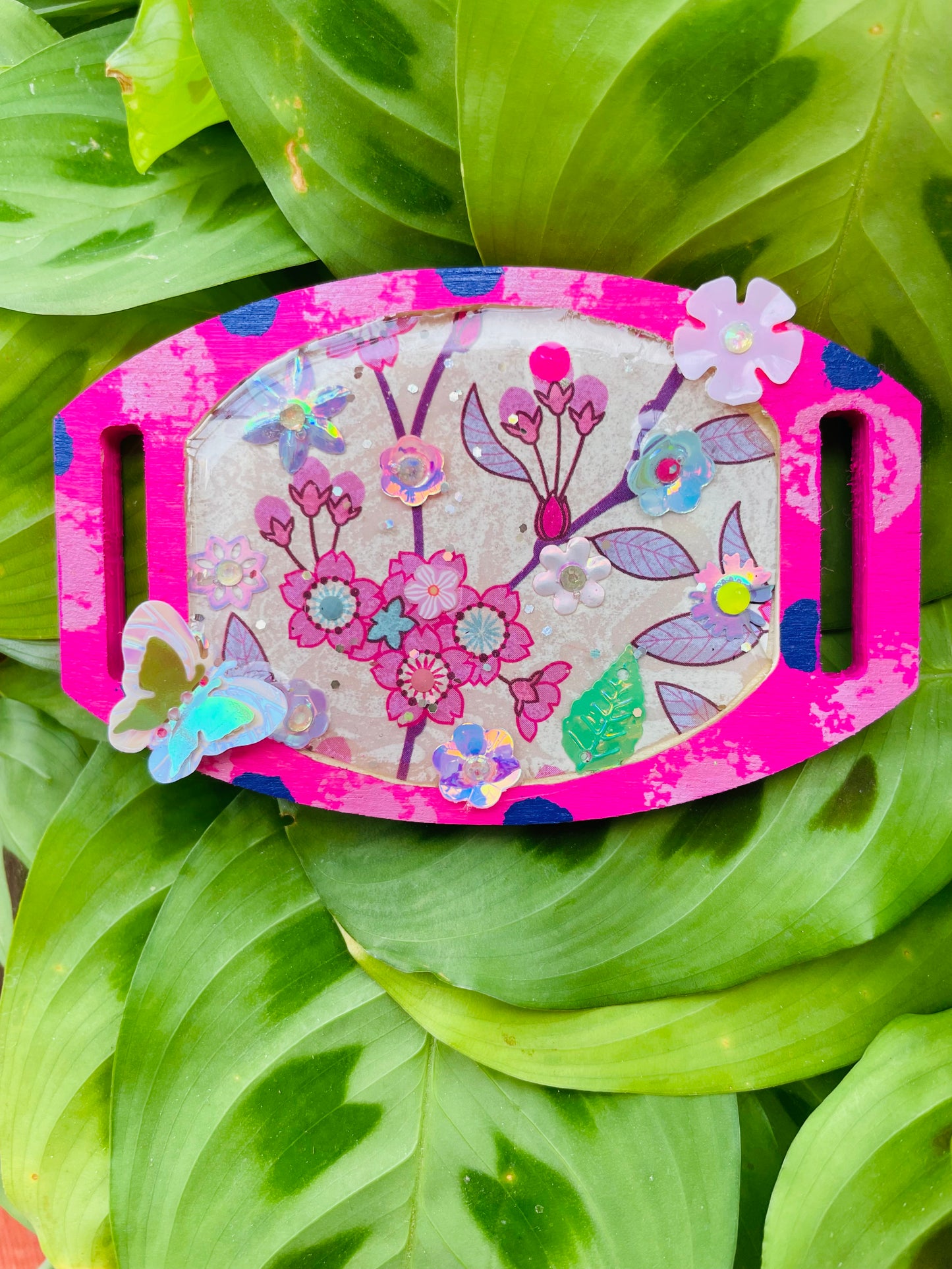Magnet Enchanté - "Muguet Fushia"