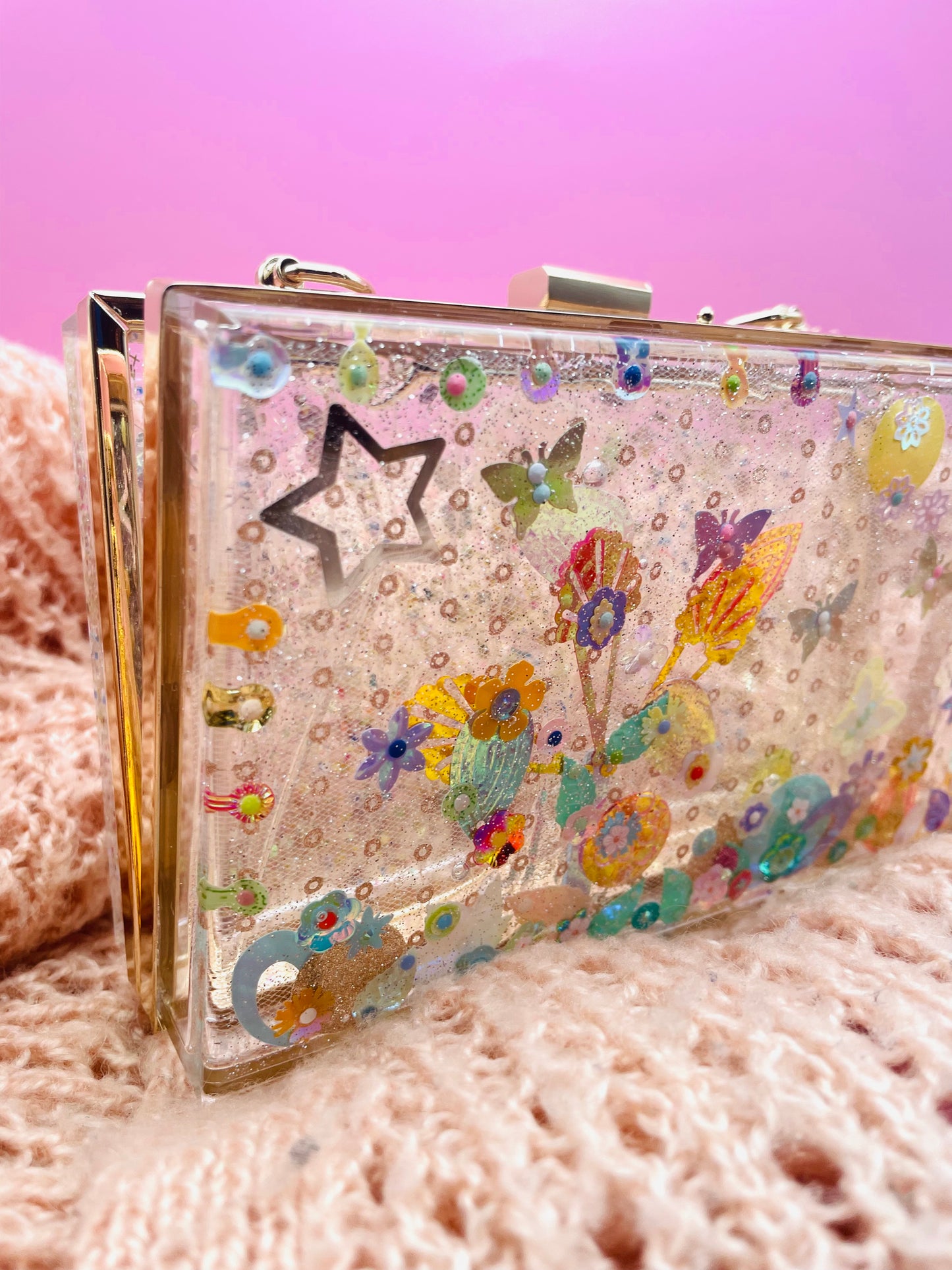 Clutch Féérique Numéro #4 - Paysages Enchantés en Dentelle et Résine