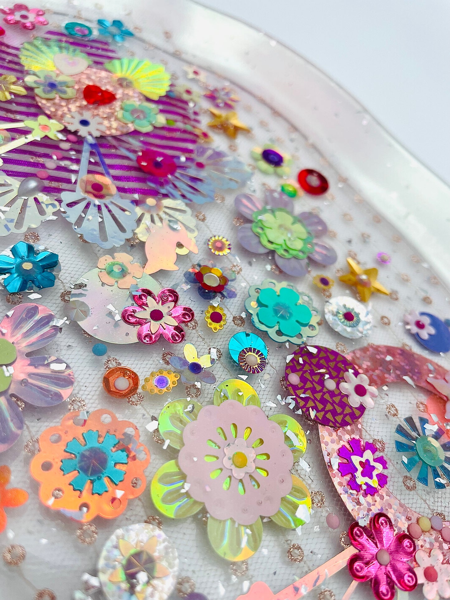 Plateau Décoratif en Résine avec Sequins et Perles - Mini Jardin Imaginaire Rose et perlé - Exclusivité Muz Fabrique