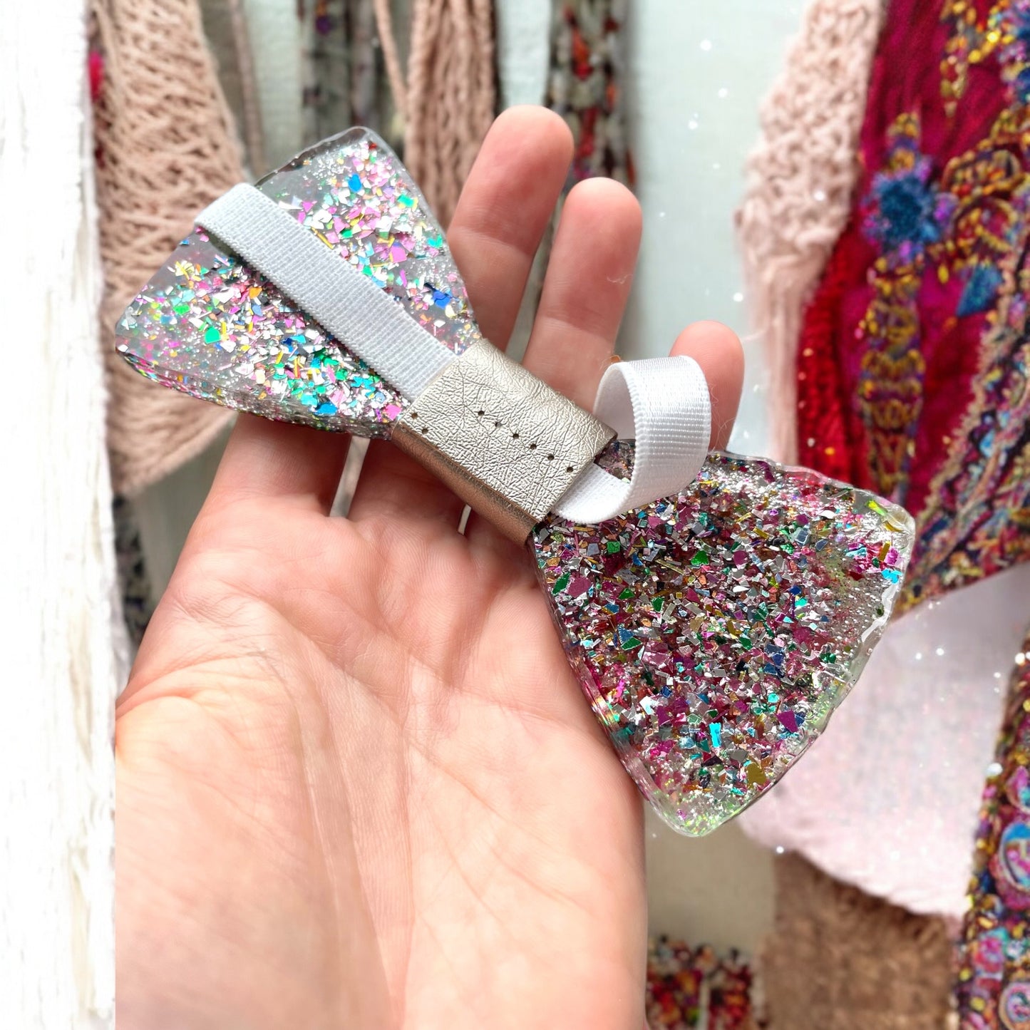 Glitter Resin Bow Tie - "Rose Silver"