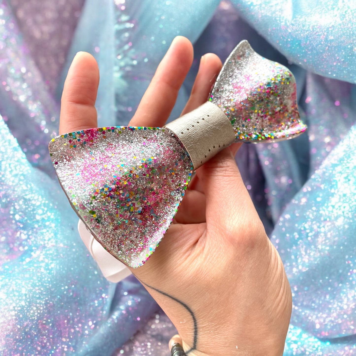 Glitter Resin Bow Tie - "Rose Silver"