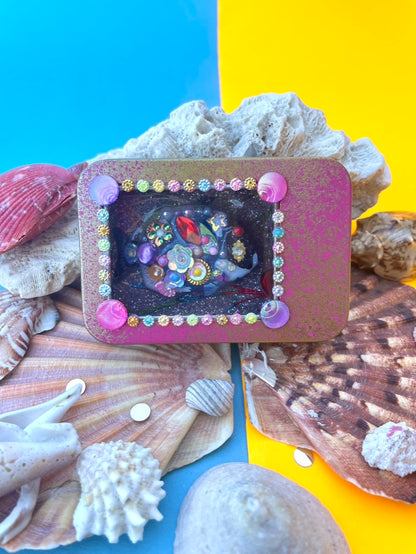 Boîte de Curiosité Fantastique - Création Originale Artisanale - Poisson "Miroir des Abysses"