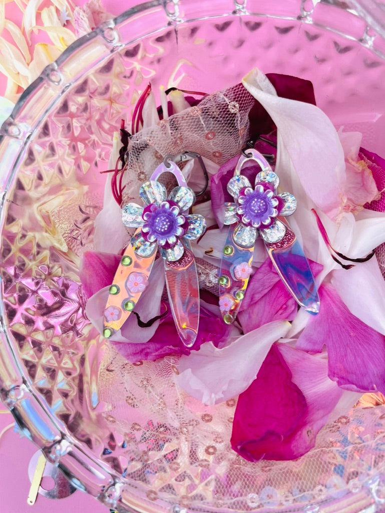 Boucles d’oreilles féériques et légères – "Fleur d'argent" -  Collection Été 2025