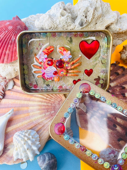 Boîte de Curiosité Fantastique - Création Originale Artisanale - Crabe "Des Kelps miniatures"
