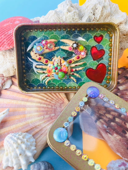 Boîte de Curiosité Fantastique - Création Originale Artisanale - Crabe "Complice des Sirènes"