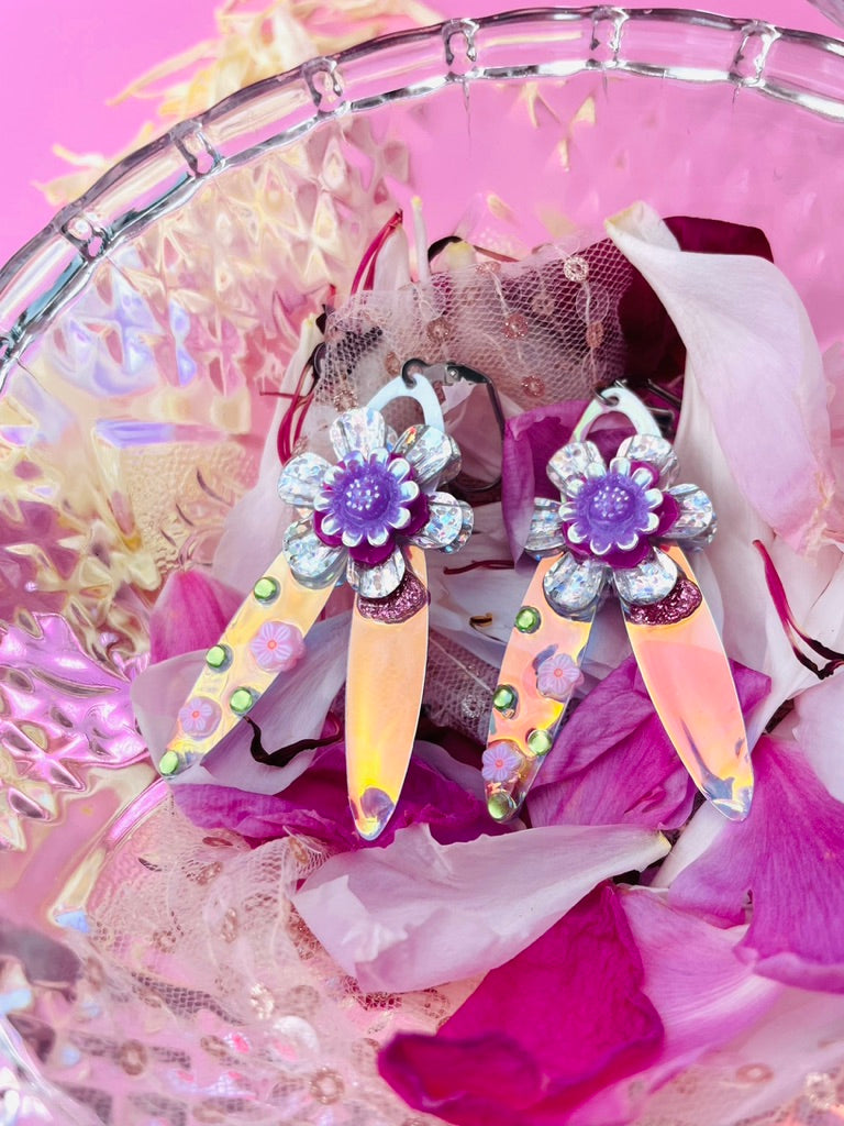Boucles d’oreilles féériques et légères – "Fleur d'argent" -  Collection Été 2025
