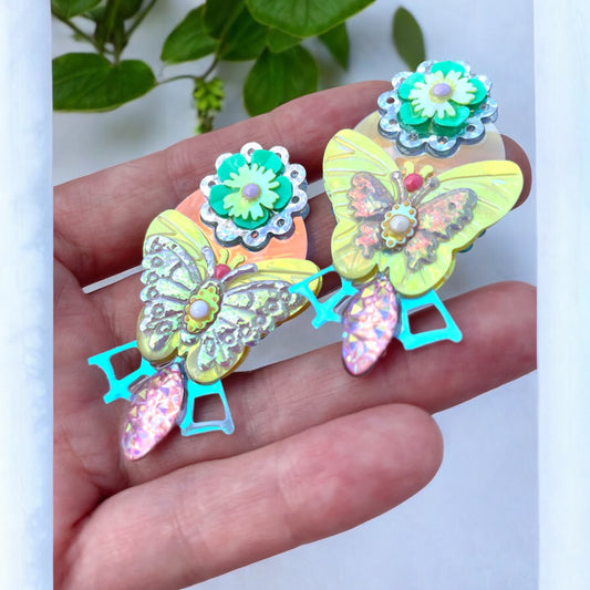 Boucles d'oreilles en sequins féériques faites main par Lily était une fois, apportant une touche magique et une connexion avec votre enfant intérieur