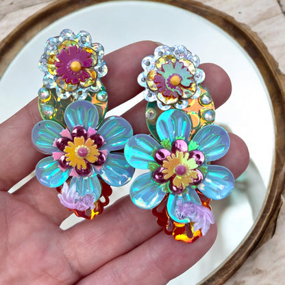 Boucles d'oreilles en sequins féériques faites main par Lily était une fois, apportant une touche magique et une connexion avec votre jardin intérieur