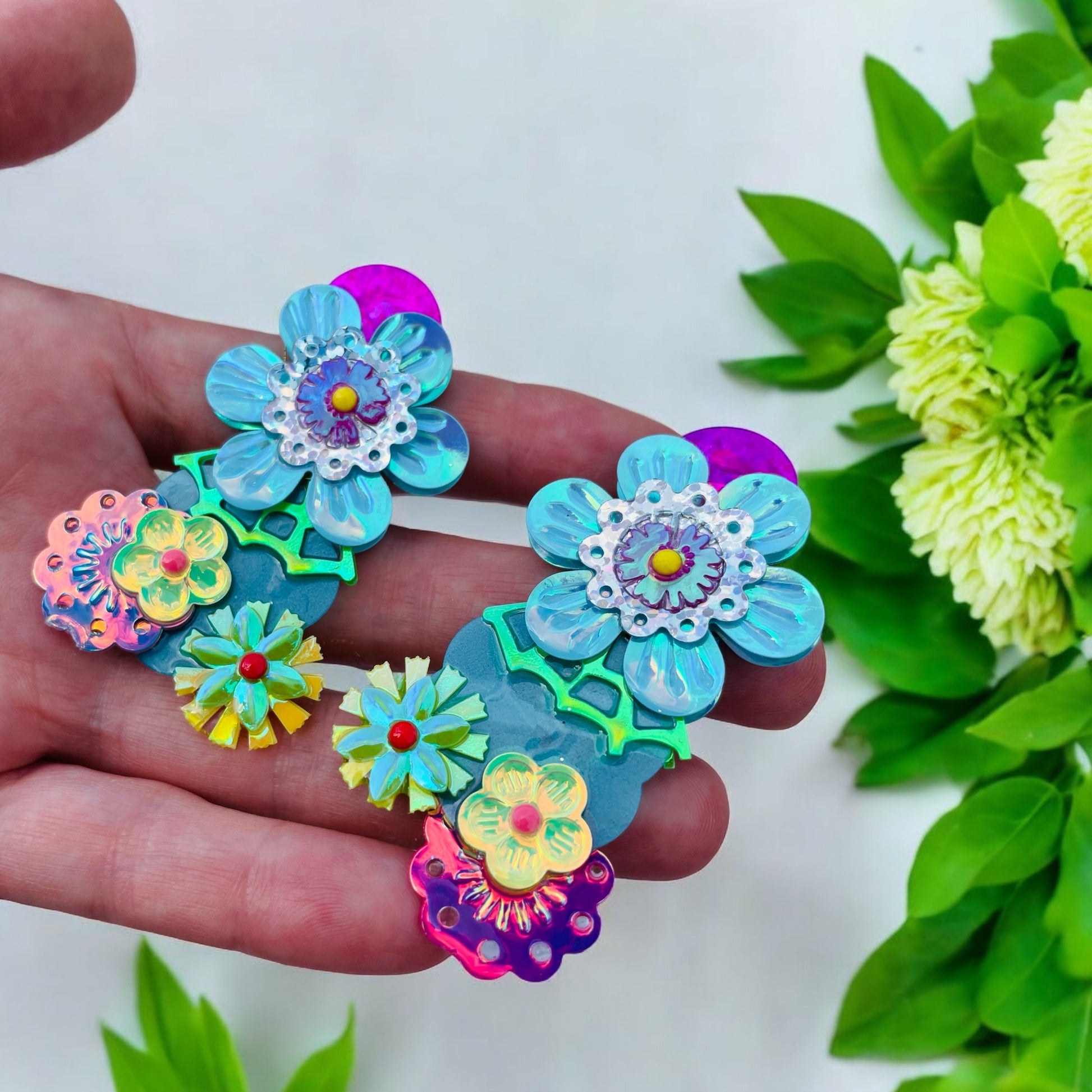 Boucles d'oreilles en sequins féériques faites main par Lily était une fois, apportant une touche magique et une connexion avec votre enfant intérieur