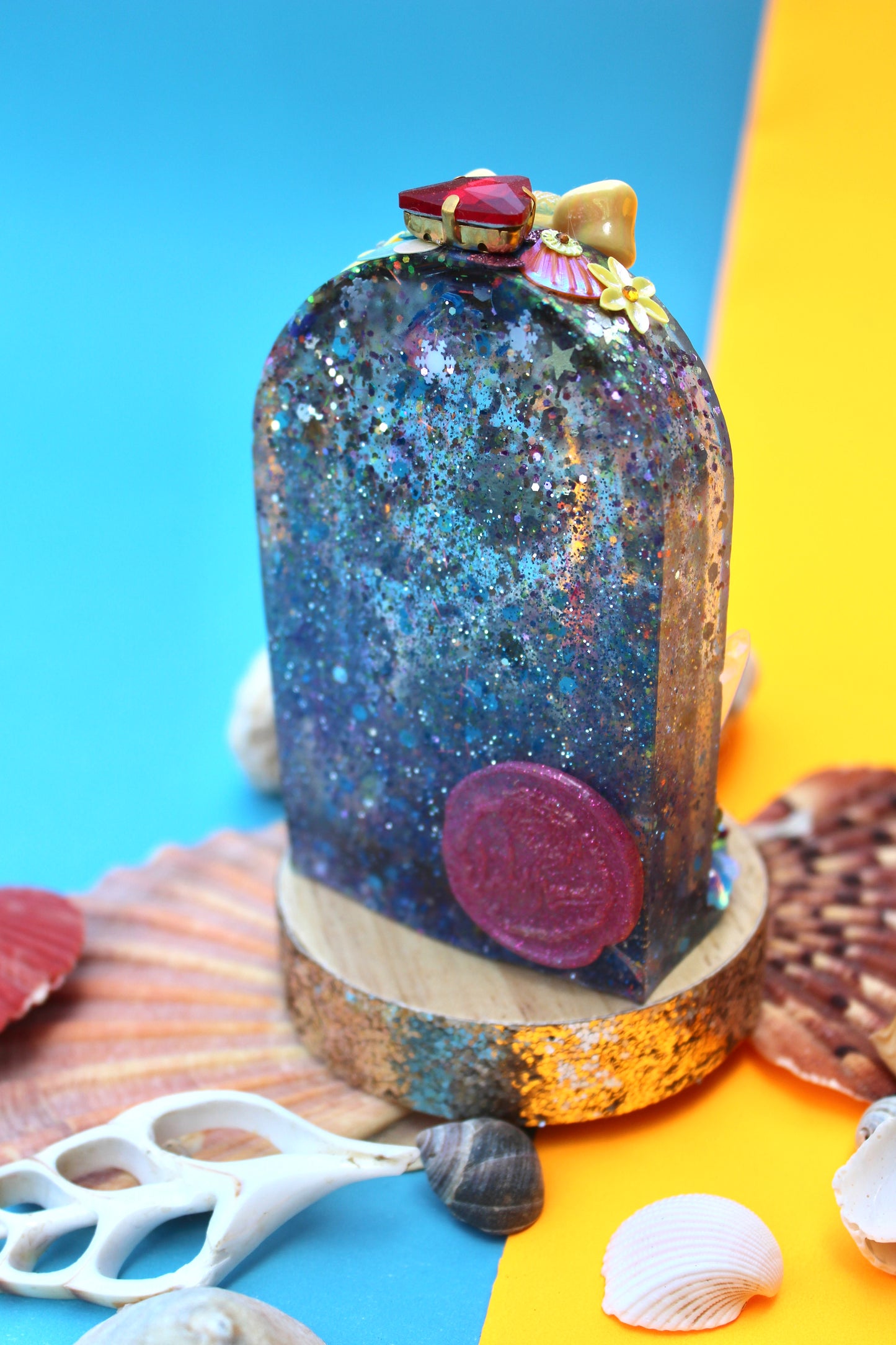 La lampe coquillage - "IRIS et les bijoux perdus"