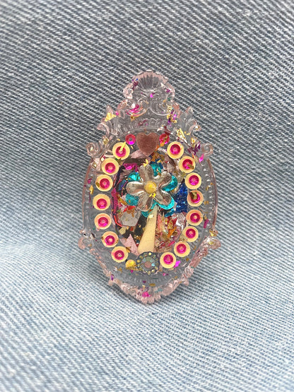 Broche féérique unique "Azura" en Résine et sequins - Fait main Exclusivité en ligne